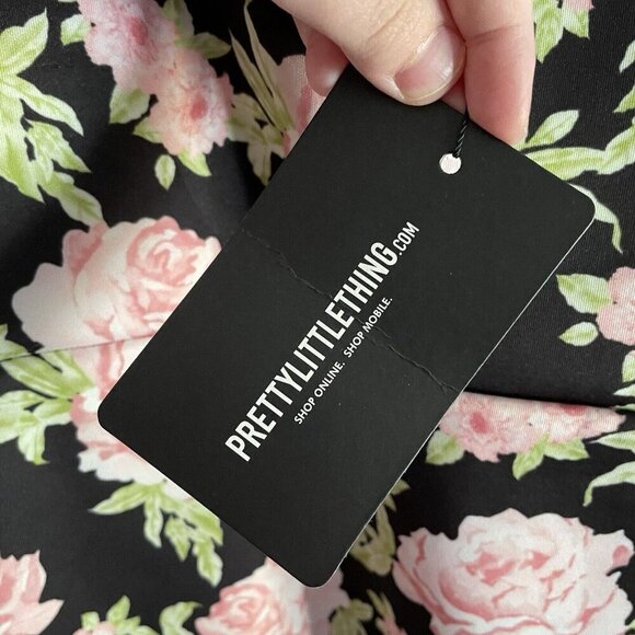 PrettyLittleThing Women Plus 16 Black Rose Print Puff Shoulder Bodycon Dress NWT - Picture 9 of 11